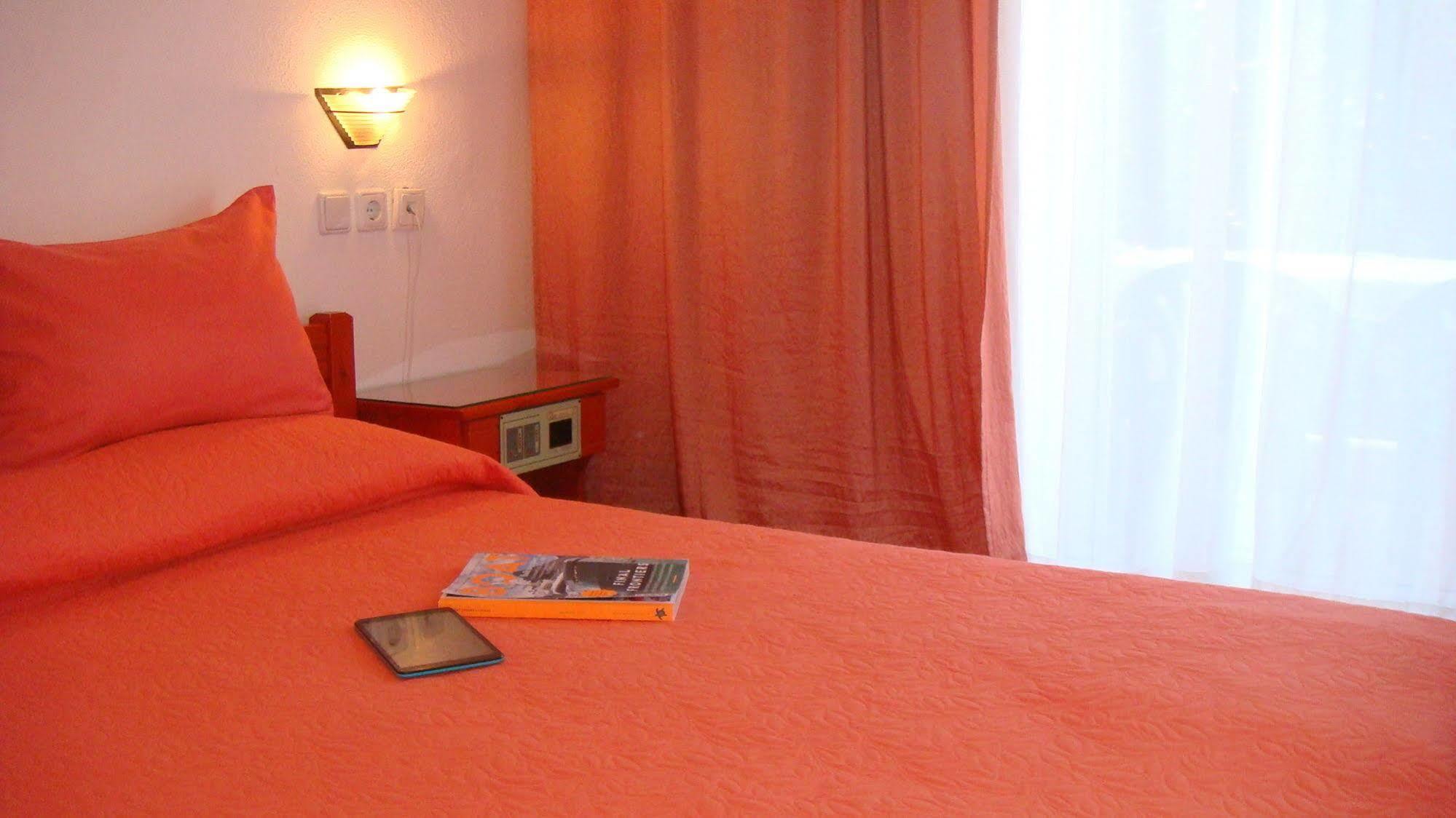 Victor Eleni Hotel Ханиоти Экстерьер фото